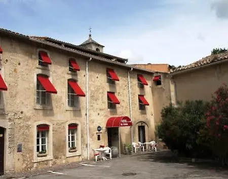 Du Centre Hotel 2*