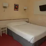 Du Centre بييرُلات