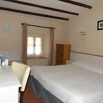 Hotel Du Centre Pierrelatte