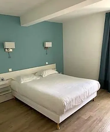 Du Centre Hotel