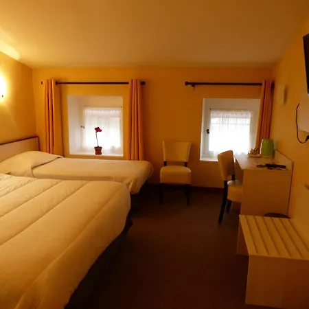Hotel Du Centre 2*